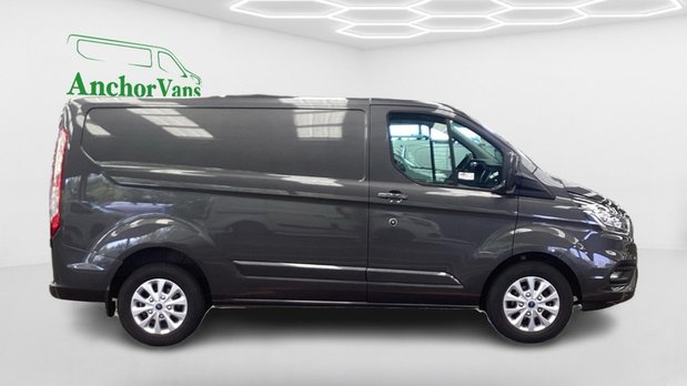 Ford Transit Custom SWB L1H1 Low Roof Limited 280 Air Con Alloys Sensors EURO 6 3