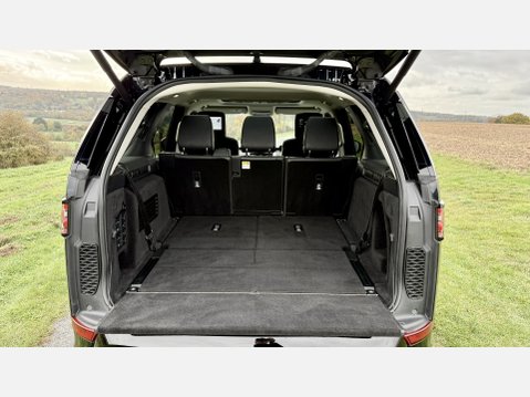Land Rover Discovery SDV6 HSE LUXURY 37