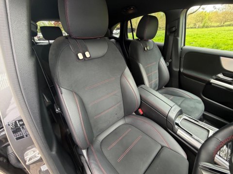 Mercedes-Benz GLA GLA 200 AMG LINE PREMIUM 28