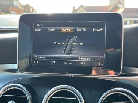 Mercedes-Benz GLC 2.1 GLC220d AMG Line (Premium) Diesel G-Tronic 4MATIC Euro 6 (s/s) (170ps) 24