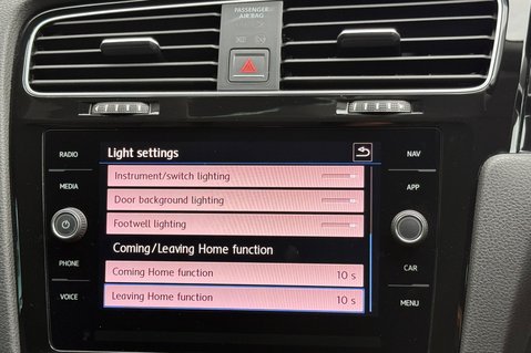 Volkswagen Golf GT TDI BMT  DSG - CAMERA -CARPLAY -8 SERVICES - 2 OWNERS -NEW MOT 43