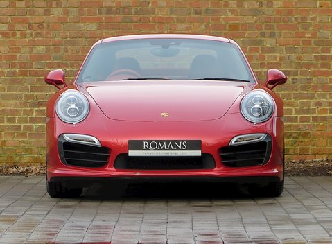 Porsche 911 (991) Turbo S 17