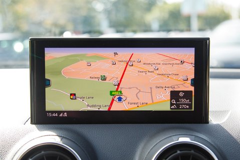 Audi Q2 SQ2 TFSI QUATTRO VORSPRUNG 19