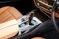 BMW 5 Series 520D XDRIVE SE TOURING 32