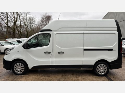 Renault Trafic 2.0 dCi ENERGY 30 Business Panel Van 5dr Diesel Manual LWB High Roof Euro 6 20