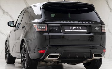 Land Rover Range Rover Sport D350 HST 3