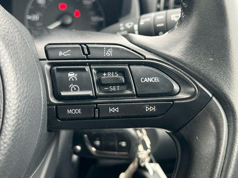 Toyota Yaris ICON FHEV 31