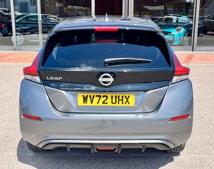 Nissan LEAF Leaf E + N-Connecta Electric, 60.9 kw/h battery, 239 mile range 5dr 64