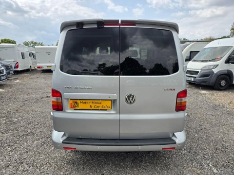 Volkswagen Campervan 10
