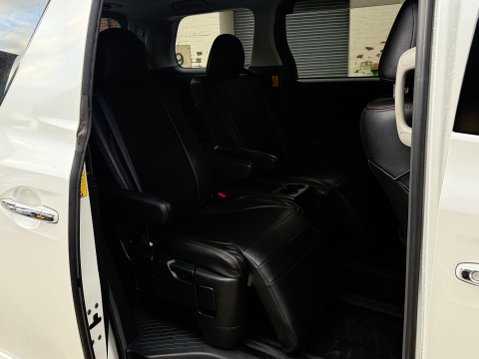 Toyota Alphard 2.4 240S + 7 Seats + Modellista Bodykit 10