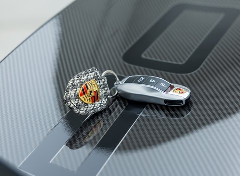 Porsche 911 GT3 RS Weissach (991.2) 40