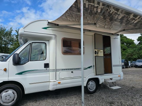 Bessacarr E410 Motor Home 14