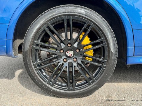 Porsche Cayenne 4.2 TD V8 S TiptronicS 4WD Euro 6 (s/s) 5dr 27