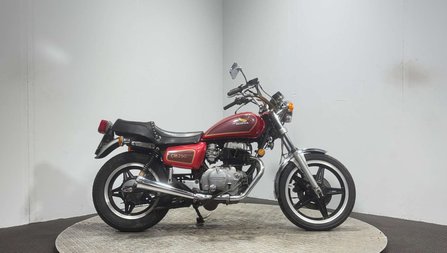 Honda CM 1981 GOOD RUNNING CLASSIC 250CC TWIN CRUISER BIKE PROJECT BIKE