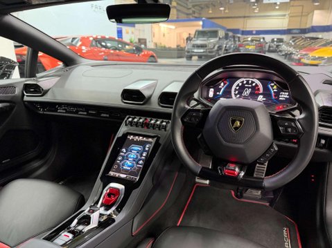 Lamborghini Huracan 5.2 V10 LP 640-4 EVO Coupe 2dr Petrol LDF 4WD Euro 6 (s/s) (640 ps) 2