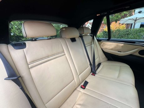 BMW X5 M 4.4i V8 Steptronic xDrive Euro 5 5dr 21