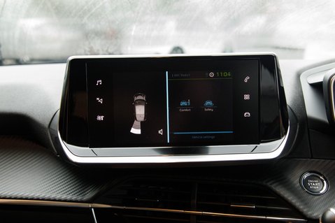 Peugeot 208 ALLURE 27