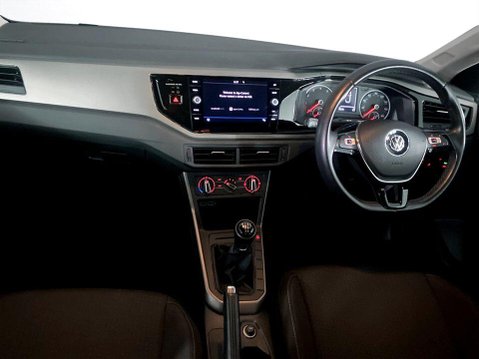 Volkswagen Polo 1.0 EVO SE Hatchback 5dr Petrol Manual Euro 6 (s/s) (65 ps) Air Con - Bluet 18