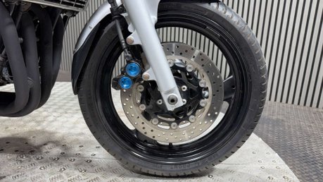 Yamaha FZS FAZER 2000 ONLY 14K VERY CLEAN PROJECT BIKE 600CC COMMUTER 15