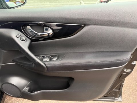 Nissan Qashqai 1.5 dCi n-tec+ 2WD Euro 6 (s/s) 5dr 25