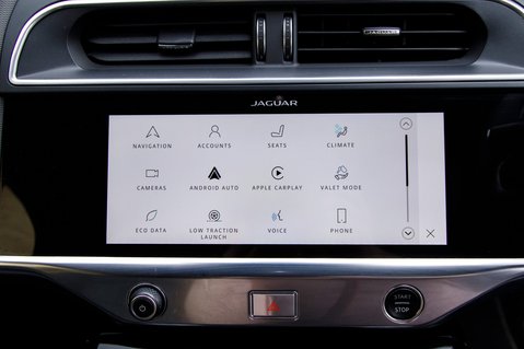 Jaguar I-Pace BLACK 25