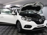 Renault Kadjar ICONIC TCE 5