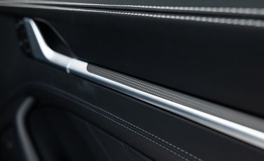 Porsche 911 Turbo S (992) 12