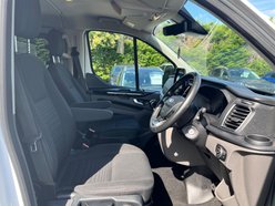 Ford Transit Custom 2.0 300 EcoBlue Limited Crew Van L2 H1 Euro 6 (s/s) 5dr 25