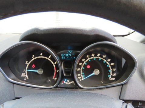 Ford Fiesta 1.0T EcoBoost Zetec Euro 5 (s/s) 5dr 13