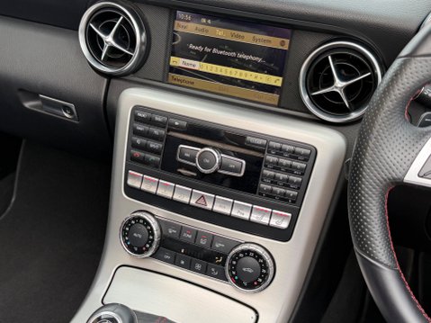 Mercedes-Benz SLK SLK350 BLUEEFFICIENCY AMG SPORT 16