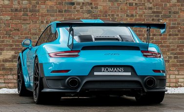 Porsche 911 (991) GT2 RS 3