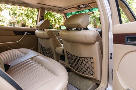 Mercedes-Benz S Class 560 SEL 20