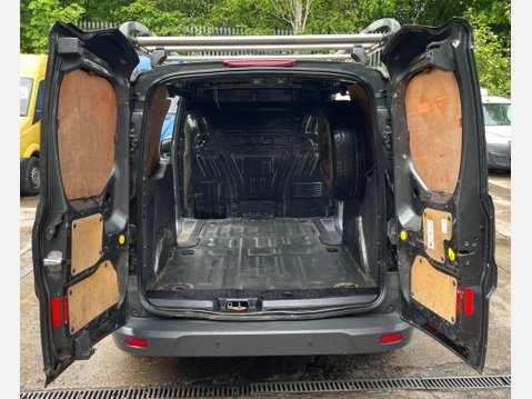 Ford Transit Connect 1.6 TDCi 240 Limited Panel Van 4dr Diesel Manual L2 H1 (128 g/km, 113 bhp) 15