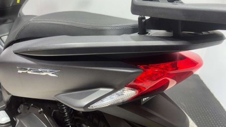 Honda PCX 2015 WW ONLY 7K ARROW EXHAUST NEW MOT VERY CLEAN 125CC SCOOTER 38