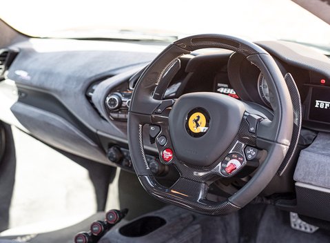 Ferrari 488 Pista 11