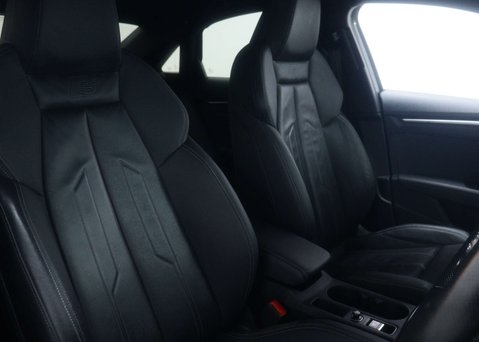 Audi A3 1.5 A3 S Line 35 TFSI MHEV Semi-Auto 4dr 40