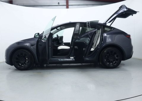 Tesla Model Y (Dual Motor) Long Range SUV 5dr Electric Auto 4WDE (384 bhp) 53