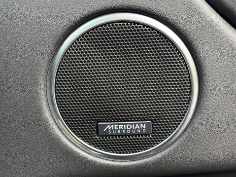 Land Rover Discovery Sport R-DYNAMIC HSE MHEV 22