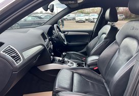 Audi Q5 2.0 TDI QUATTRO S LINE PLUS 31