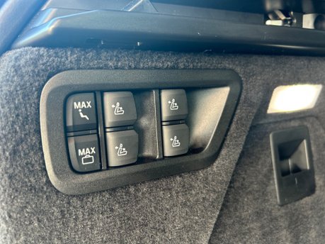 BMW X7 XDRIVE40I M SPORT MHEV 22