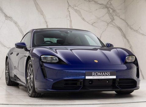Porsche Taycan TURBO 93KWH 2
