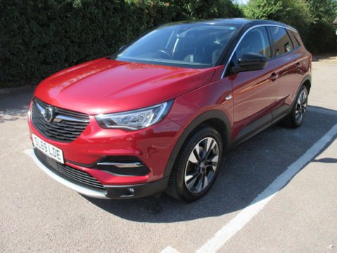 Vauxhall Grandland X 1.2 Turbo SRi Nav Euro 6 (s/s) 5dr 2