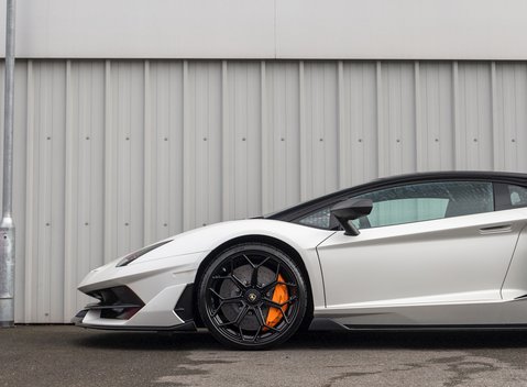 Lamborghini Aventador SVJ LP 770-4 24