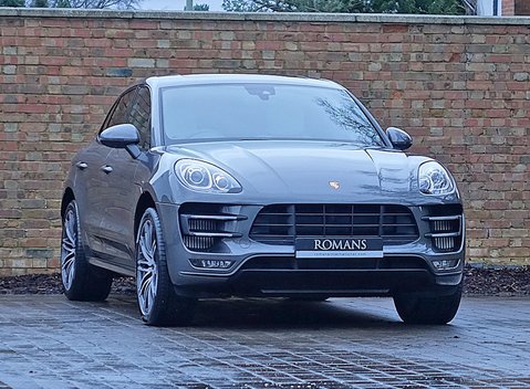 Porsche Macan Turbo 2