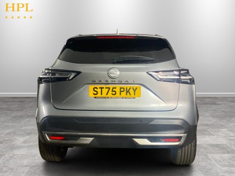 Nissan Qashqai 1.3 DIG-T MHEV N-Connecta SUV 5dr Petrol Hybrid Manual Euro 6 (s/s) (140 ps 6