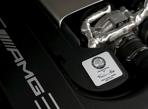 Mercedes-Benz C Class C63 S Cabriolet 32