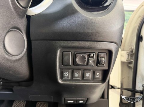 Nissan Juke 1.2 DIG-T Tekna Euro 6 (s/s) 5dr 62