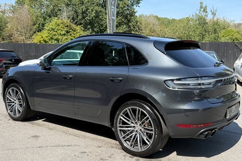 Porsche Macan PDK - 21" TURBO WHEELS -PAN ROOF -BOSE -PASM -CAMERA -£15K EXTRAS  2