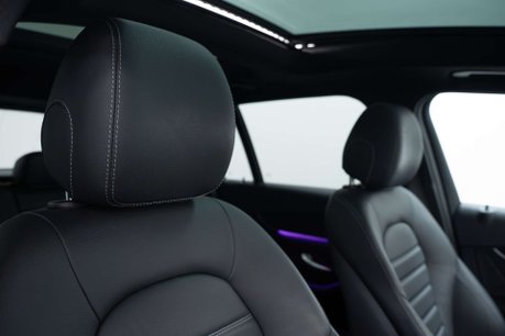 Mercedes-Benz GLC 2.0 GLC300d AMG Line (Premium Plus) SUV 5dr Diesel G-Tronic+ 4MATIC Euro 6 20