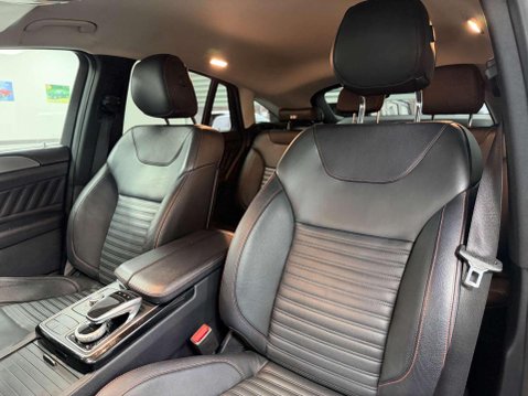 Mercedes-Benz GLE 3.0 GLE350d V6 AMG Line Coupe 5dr Diesel G-Tronic 4MATIC Euro 6 (s/s) (258 23